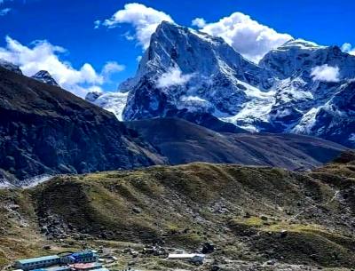 Gokyo Valley Trekking 